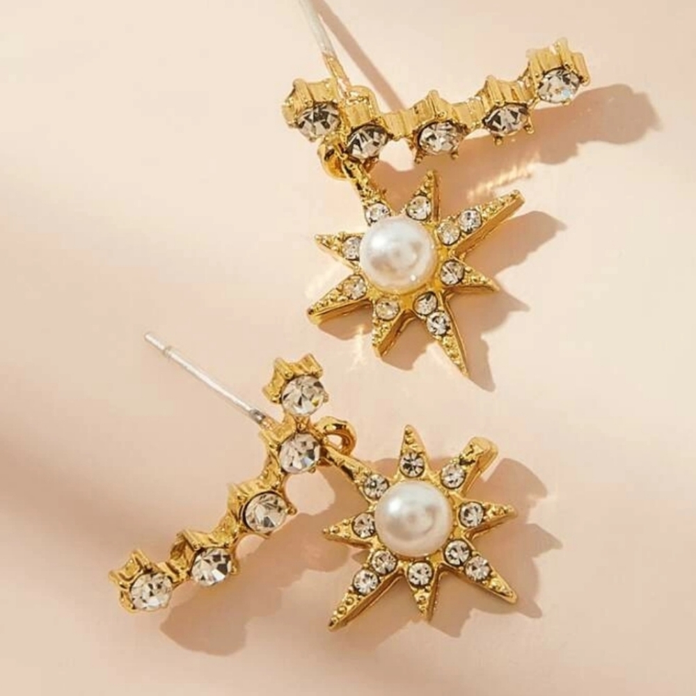 ☆Josie☆ Star Earrings - Picture 5 of 5